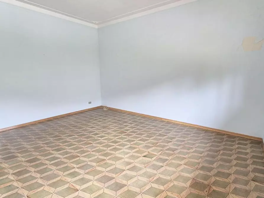 Immagine 59 di Villa in vendita  a Camaiore