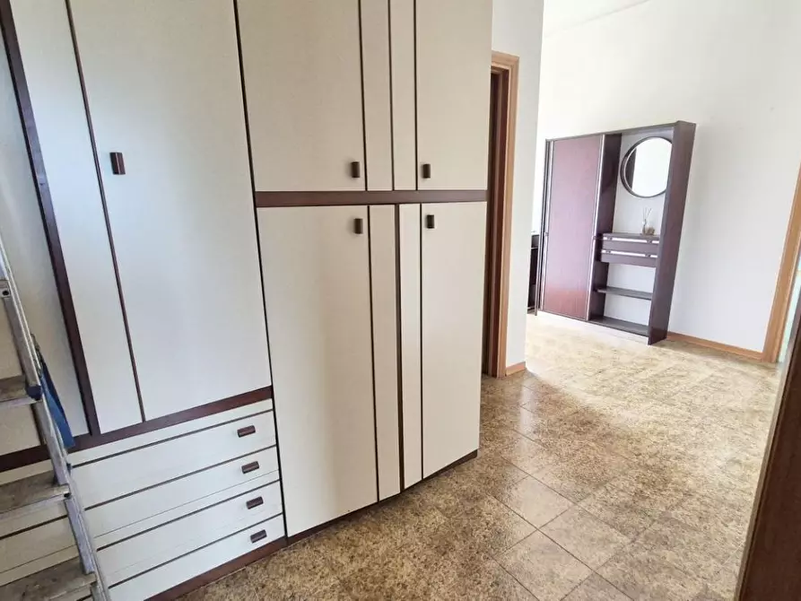 Immagine 69 di Villa in vendita  a Camaiore