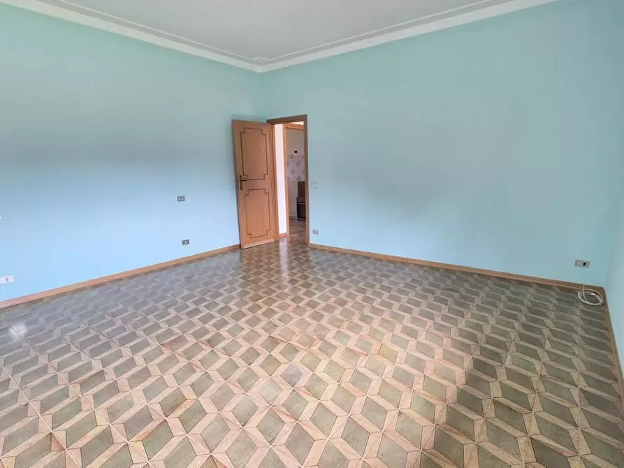 Immagine 45 di Villa in vendita  a Camaiore