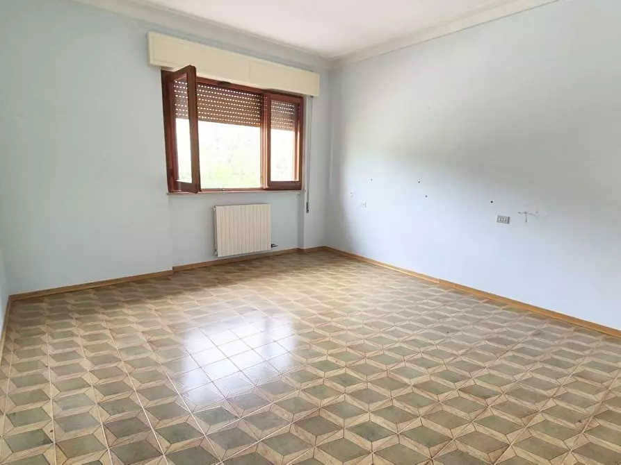 Immagine 55 di Villa in vendita  a Camaiore