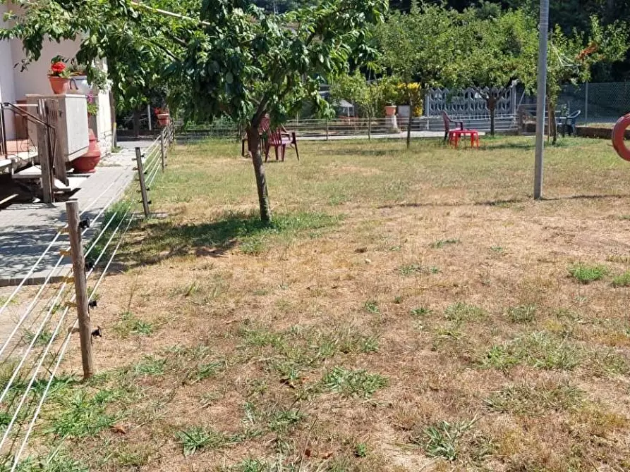 Immagine 46 di Villa in vendita  a Camaiore