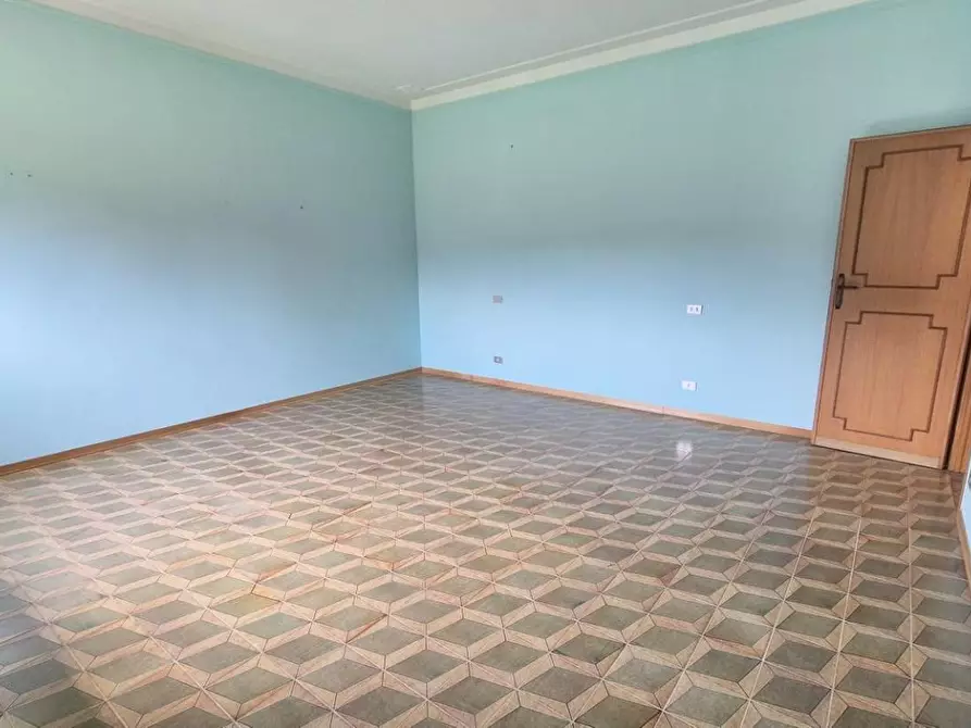 Immagine 43 di Villa in vendita  a Camaiore