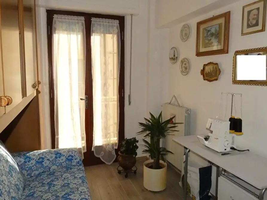 Immagine 9 di Appartamento in vendita  a Rosignano Marittimo