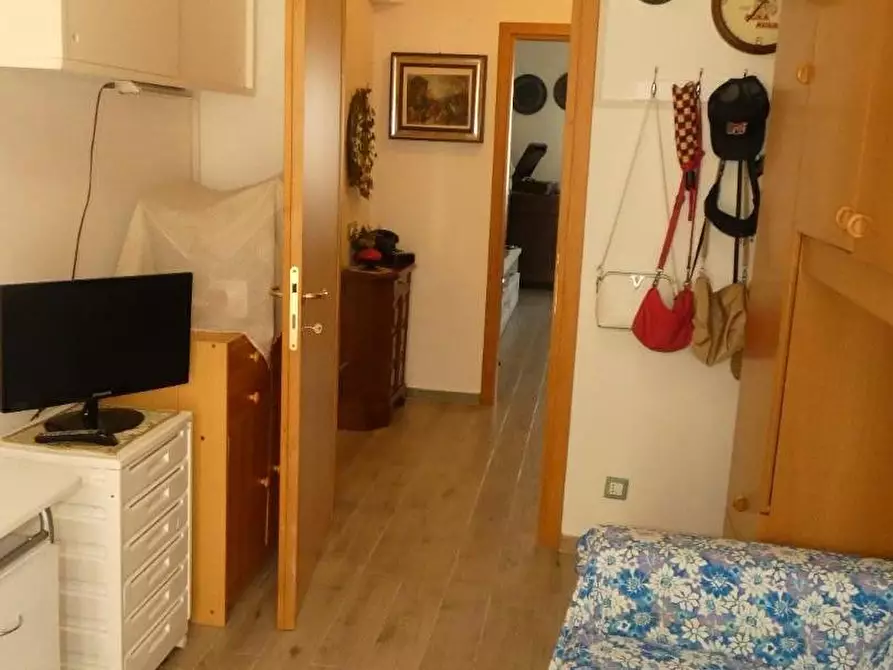 Immagine 10 di Appartamento in vendita  a Rosignano Marittimo