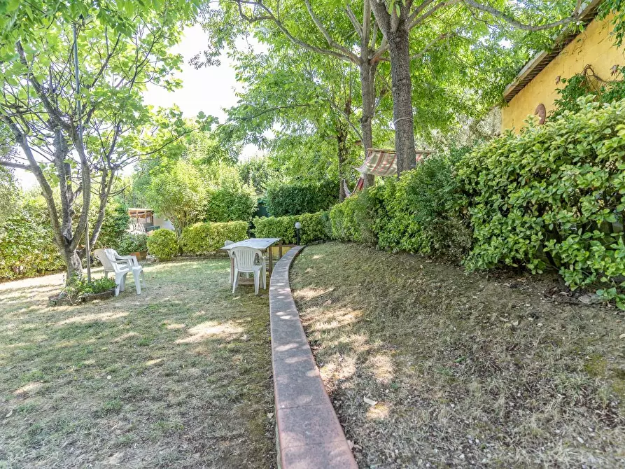 Immagine 11 di Casa indipendente in vendita  a Cerreto Guidi