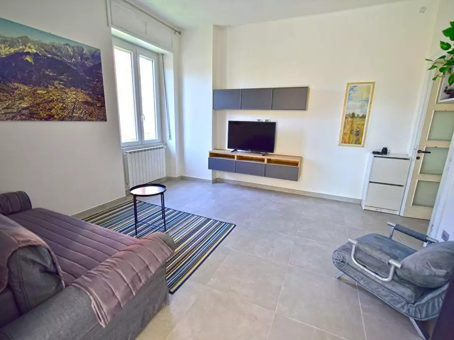 Immagine 20 di Appartamento in affitto  a Massa