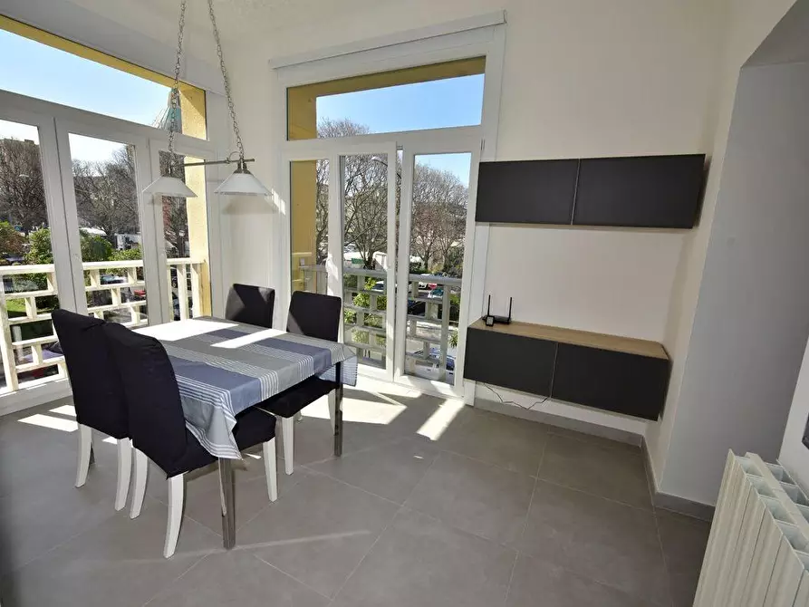 Immagine 25 di Appartamento in affitto  a Massa