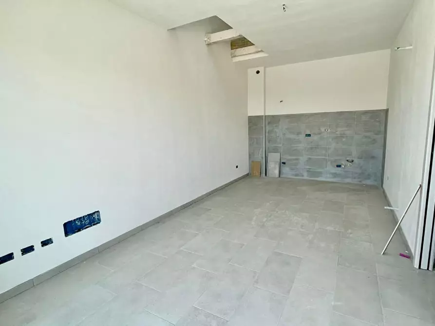 Immagine 2 di Appartamento in vendita  a Pontedera