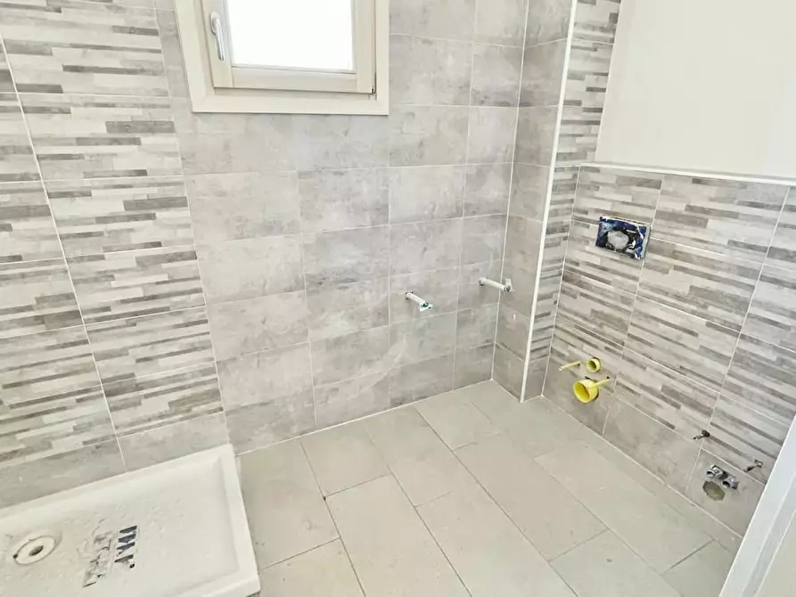 Immagine 5 di Appartamento in vendita  a Pontedera