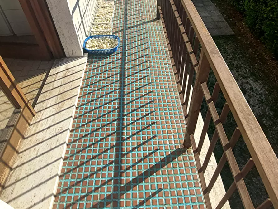 Immagine 8 di Appartamento in vendita  a Massa