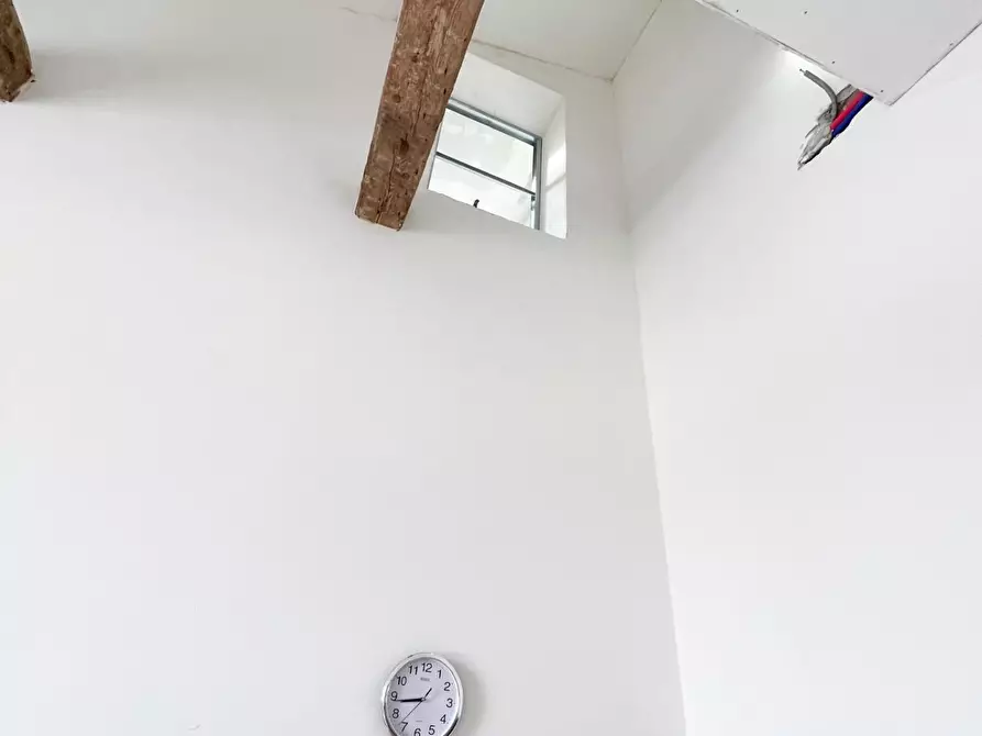 Immagine 6 di Appartamento in vendita  a Livorno