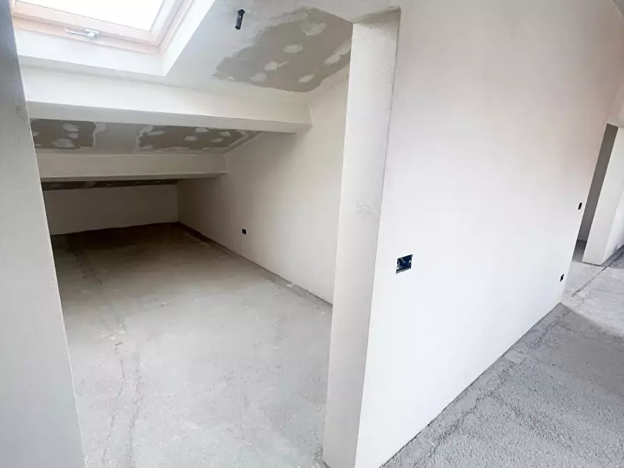 Immagine 20 di Appartamento in vendita  a Livorno