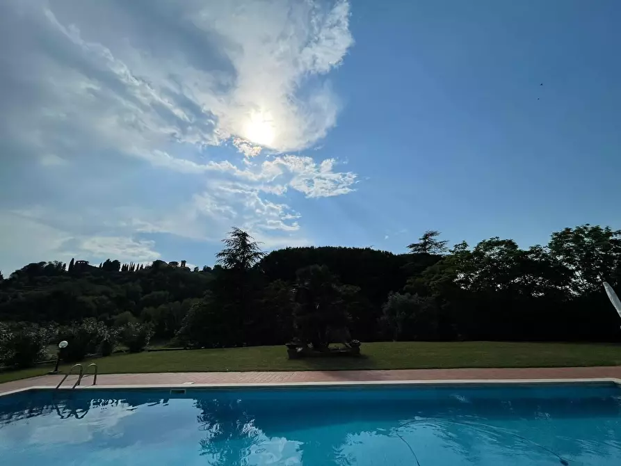 Immagine 33 di Villa in vendita  a Crespina Lorenzana