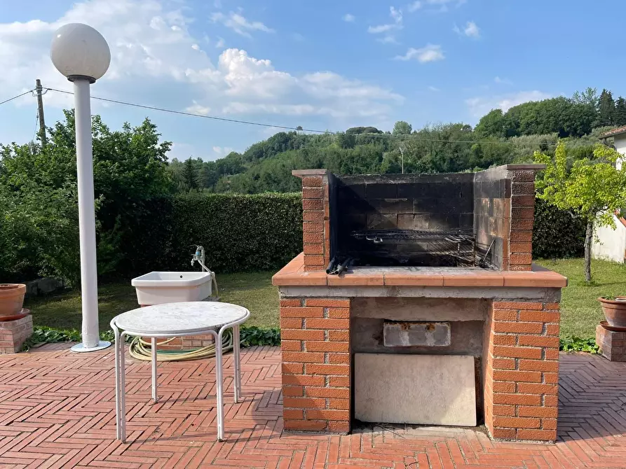 Immagine 20 di Villa in vendita  a Crespina Lorenzana