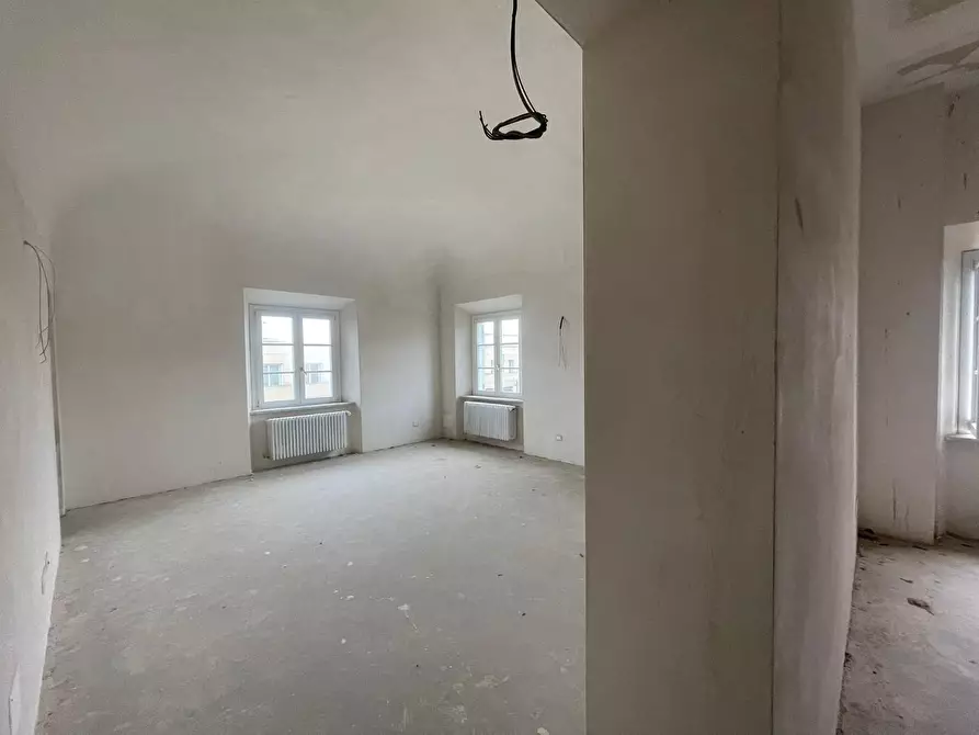 Immagine 11 di Appartamento in vendita  a Livorno