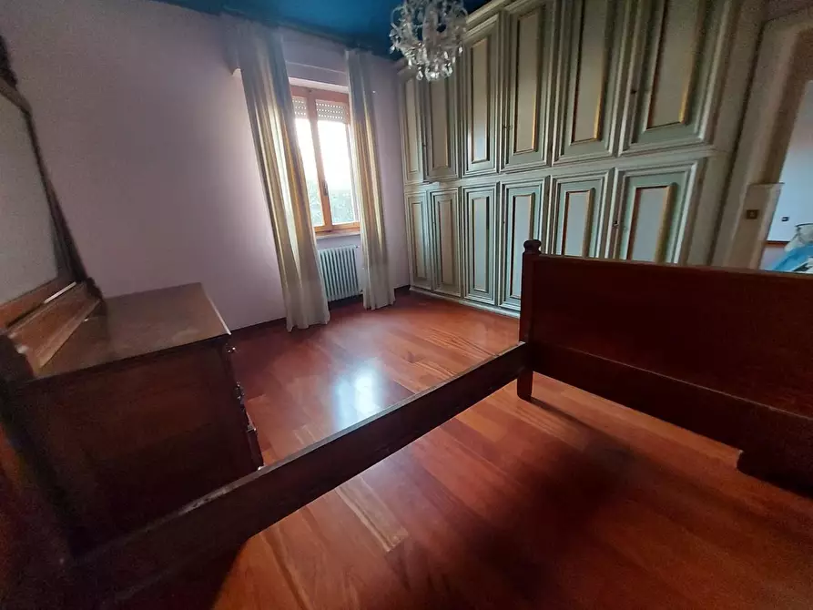 Immagine 5 di Appartamento in vendita  a Pontedera