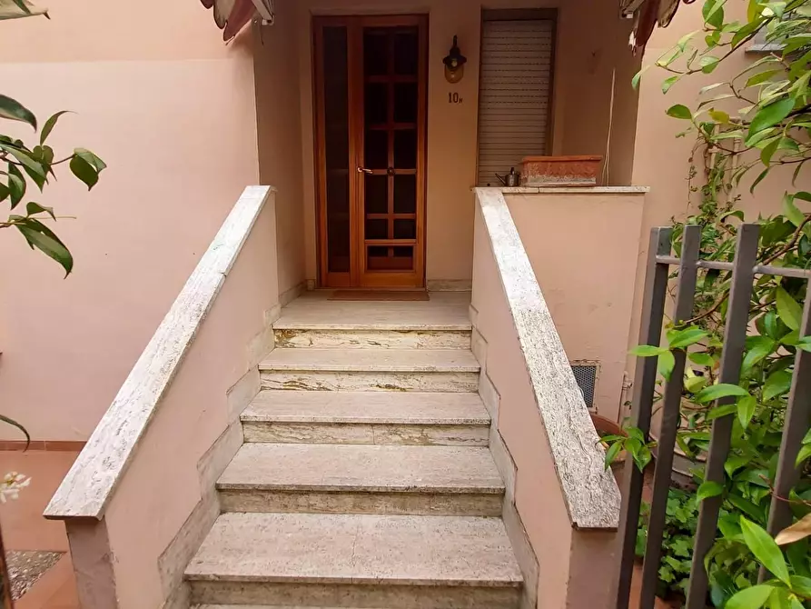 Immagine 26 di Appartamento in vendita  a Pontedera