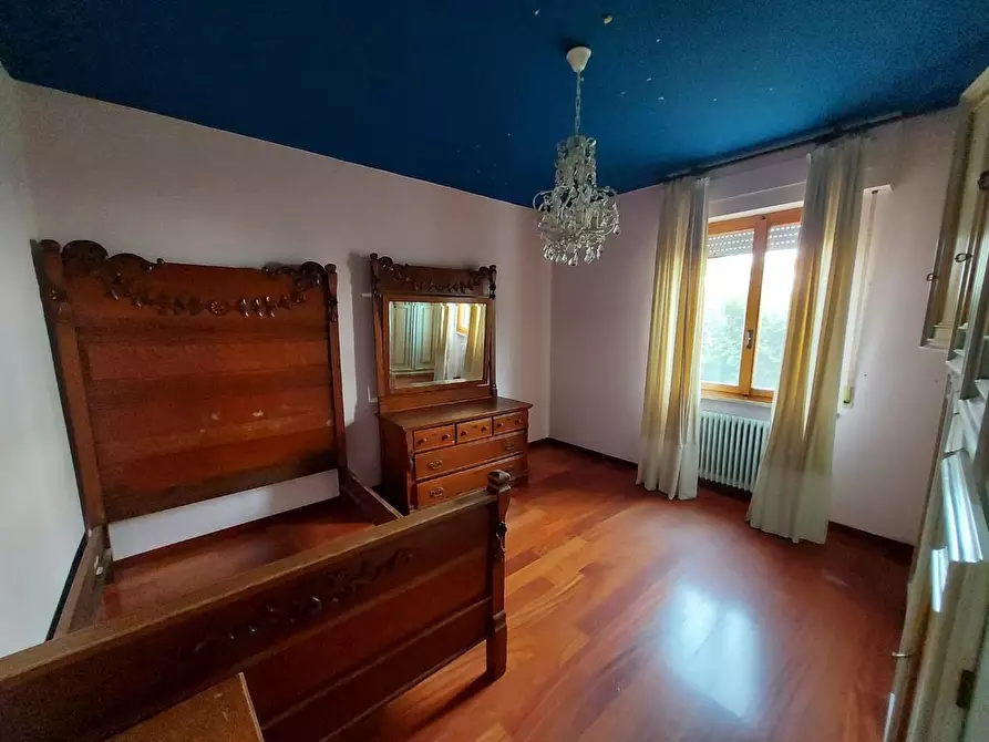 Immagine 9 di Appartamento in vendita  a Pontedera