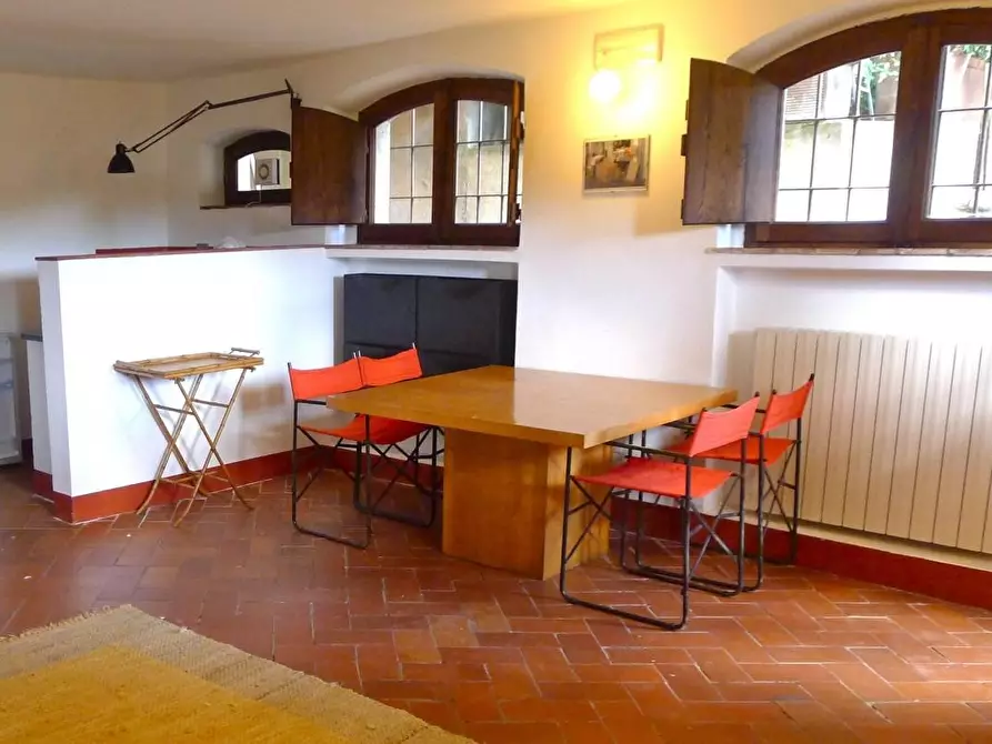 Immagine 26 di Villa in vendita  a Camaiore