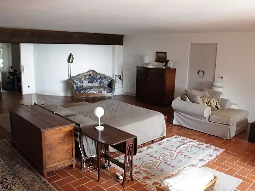 Immagine 33 di Villa in vendita  a Camaiore