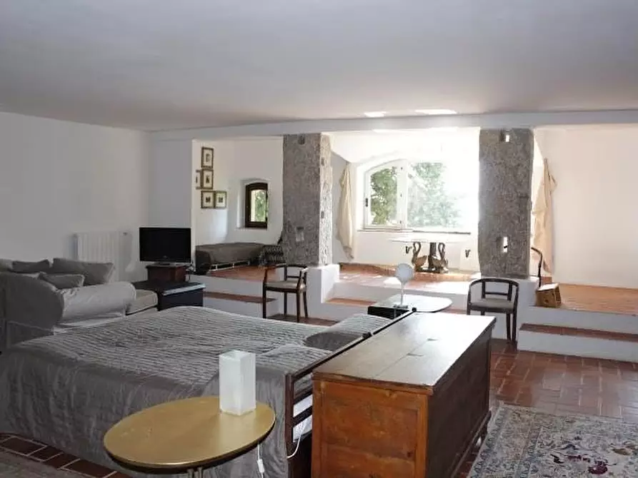 Immagine 34 di Villa in vendita  a Camaiore