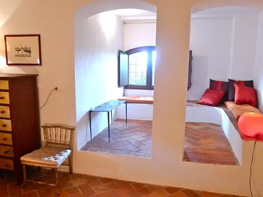 Immagine 28 di Villa in vendita  a Camaiore