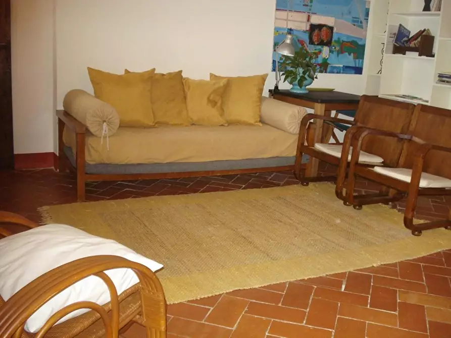 Immagine 40 di Villa in vendita  a Camaiore