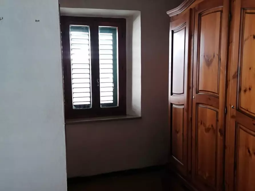 Immagine 4 di Appartamento in vendita  a Montieri