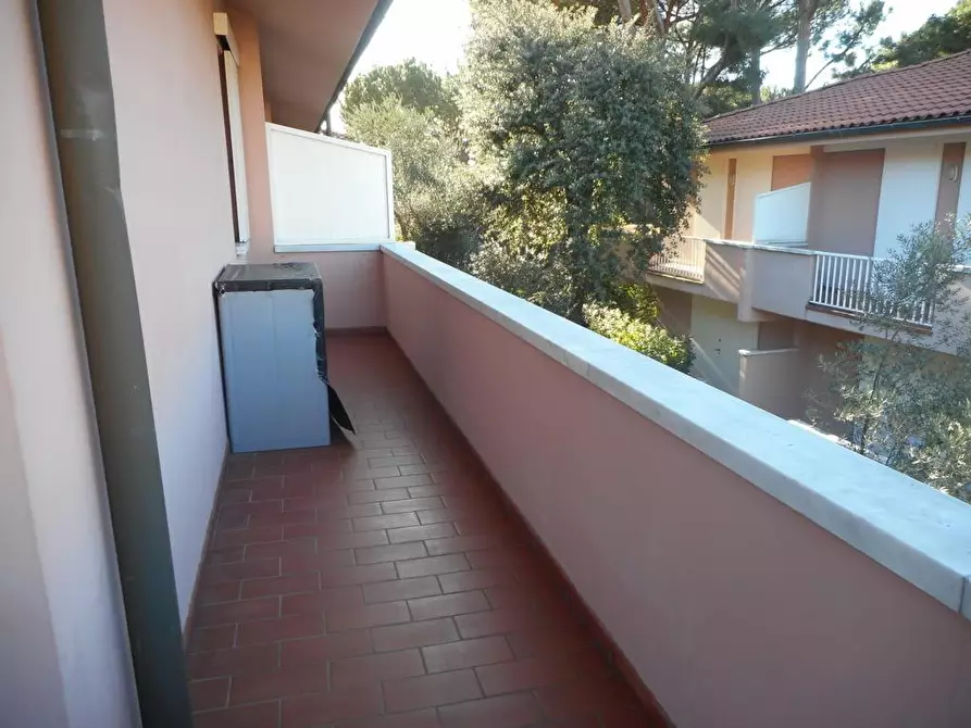 Immagine 7 di Villetta a schiera in affitto  a Massa