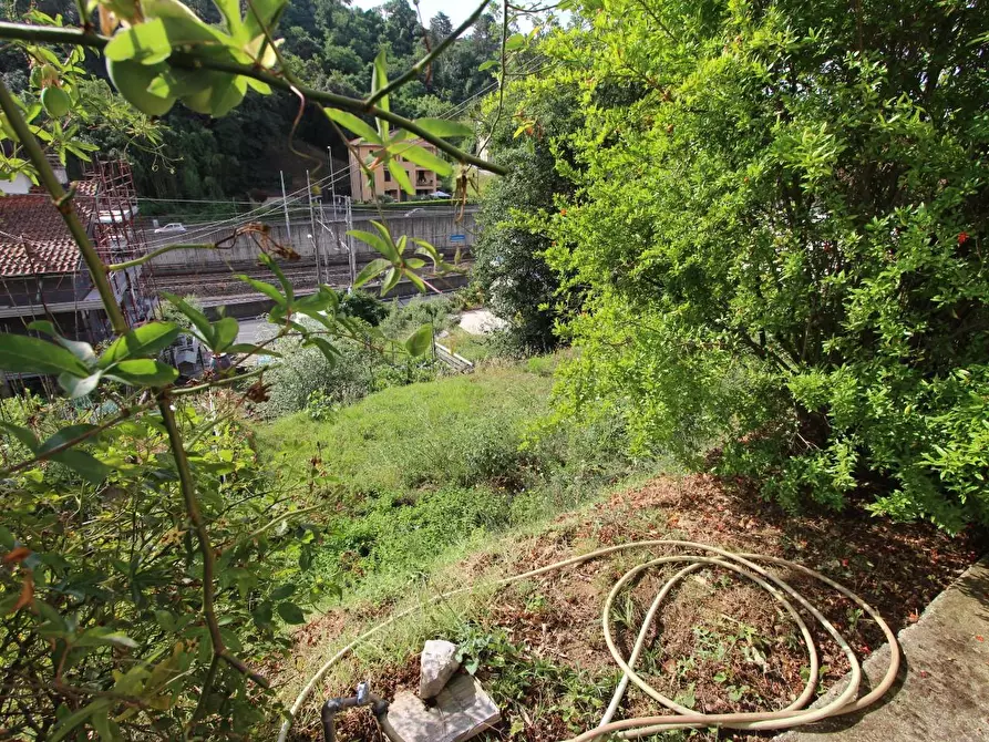 Immagine 47 di Casa indipendente in vendita  a Vezzano Ligure