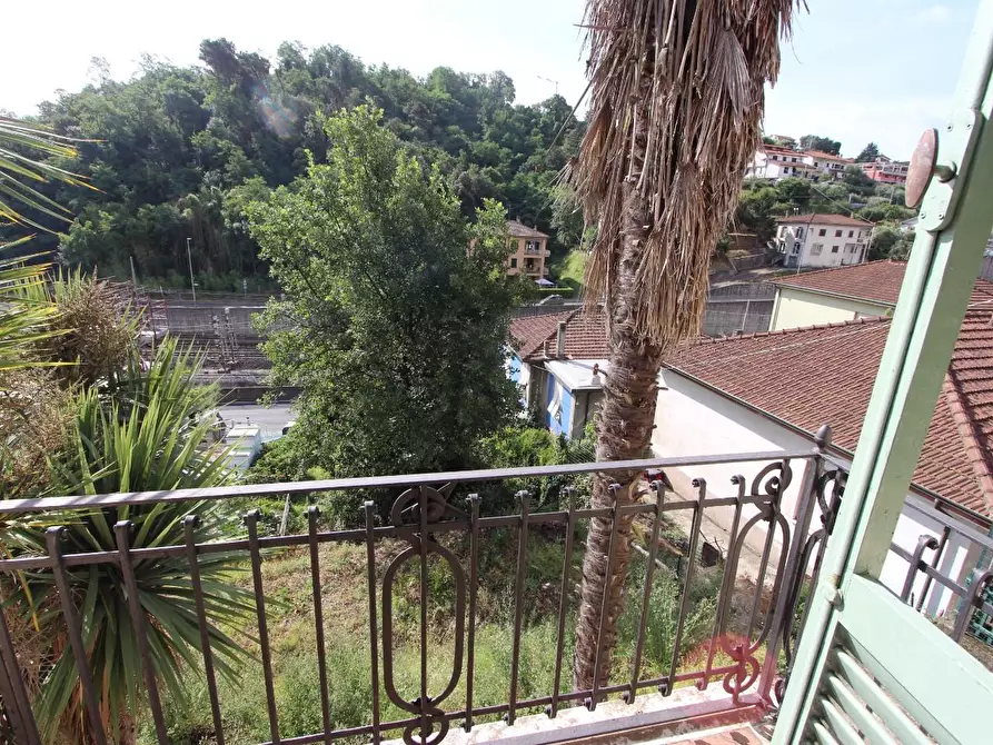 Immagine 26 di Casa indipendente in vendita  a Vezzano Ligure