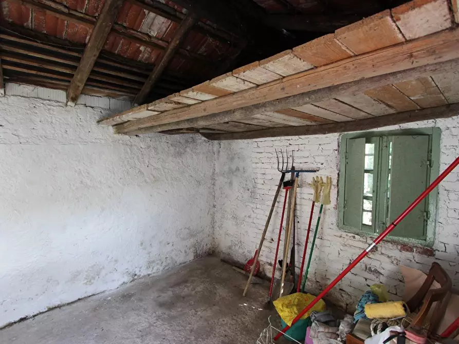 Immagine 46 di Casa indipendente in vendita  a Vezzano Ligure