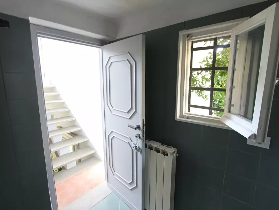 Immagine 36 di Casa indipendente in vendita  a Vezzano Ligure
