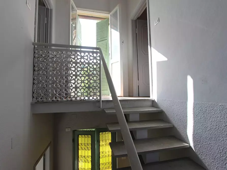 Immagine 35 di Casa indipendente in vendita  a Vezzano Ligure
