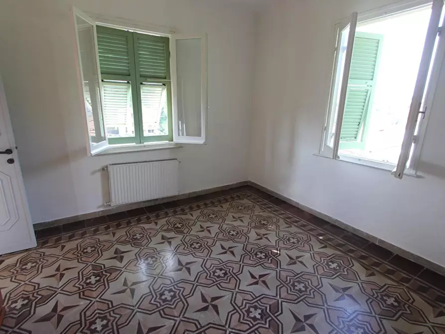 Immagine 39 di Casa indipendente in vendita  a Vezzano Ligure