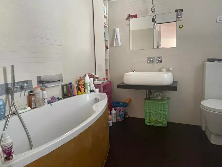 Immagine 6 di Appartamento in vendita  a Poggibonsi