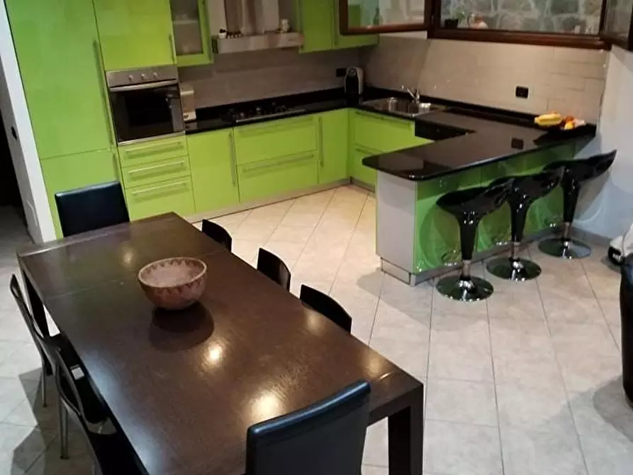 Immagine 4 di Appartamento in vendita  a Massa