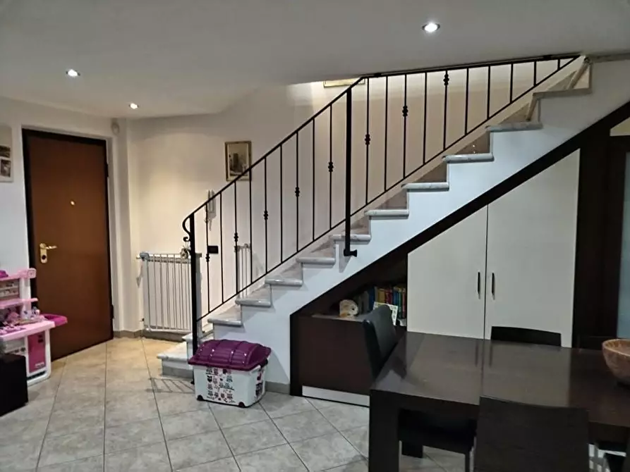 Immagine 9 di Appartamento in vendita  a Massa