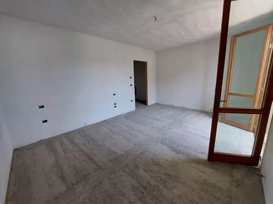 Immagine 9 di Villetta a schiera in vendita  a San Miniato