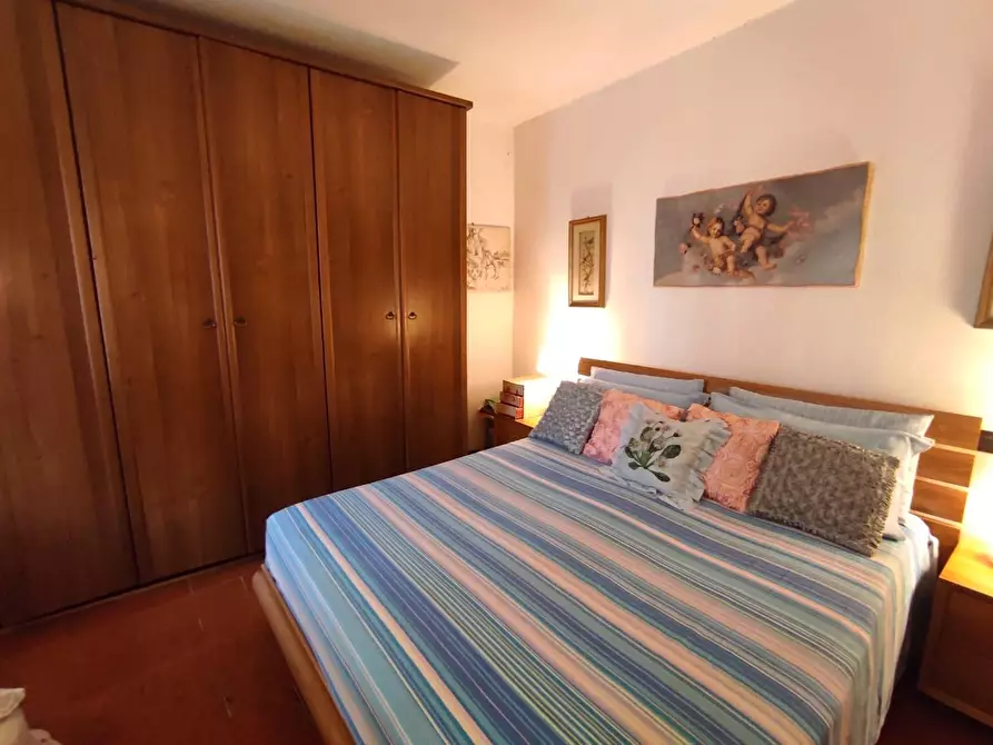 Immagine 26 di Casa semindipendente in vendita  a Fosdinovo