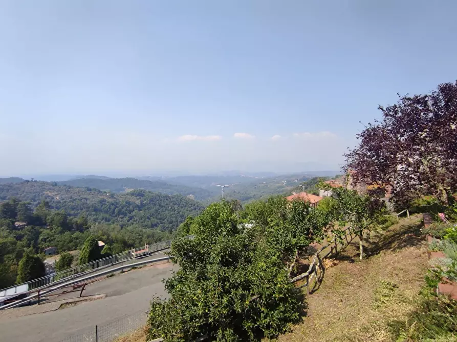 Immagine 1 di Casa semindipendente in vendita  a Fosdinovo