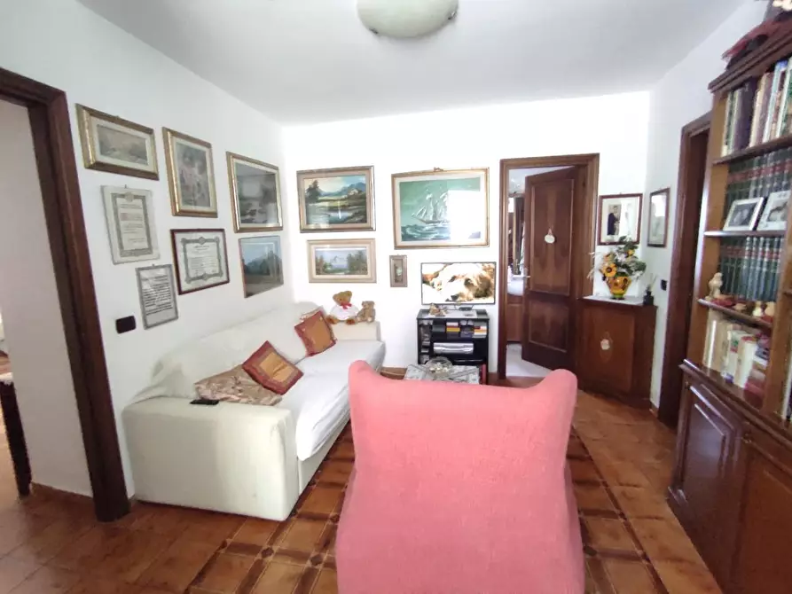 Immagine 36 di Casa semindipendente in vendita  a Fosdinovo