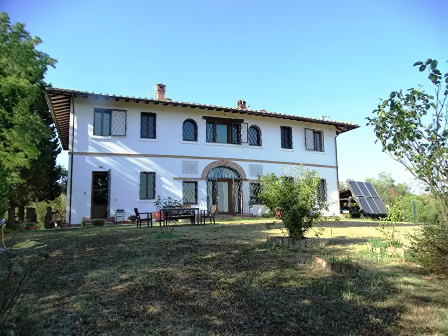 Immagine 5 di Villa in vendita  a San Miniato