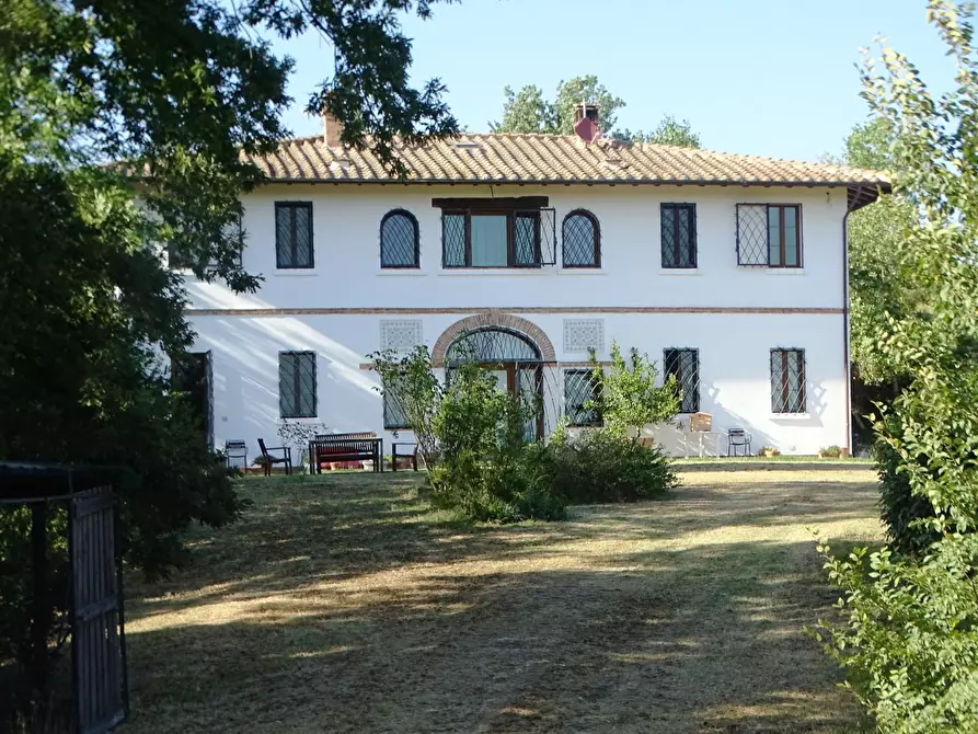 Immagine 2 di Villa in vendita  a San Miniato