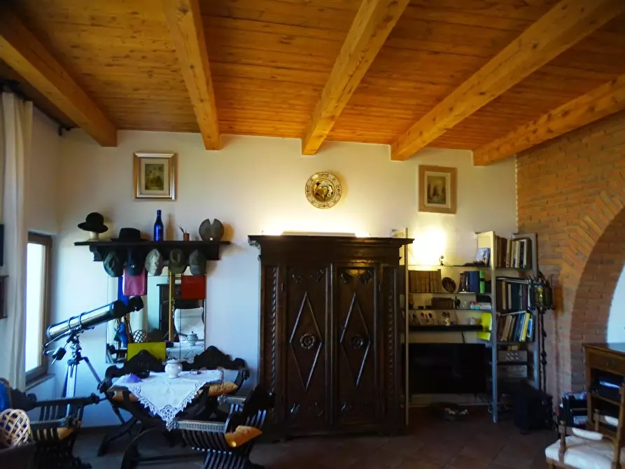 Immagine 14 di Villa in vendita  a San Miniato