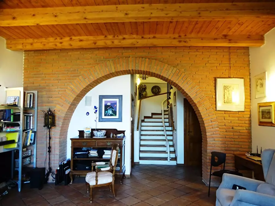 Immagine 15 di Villa in vendita  a San Miniato