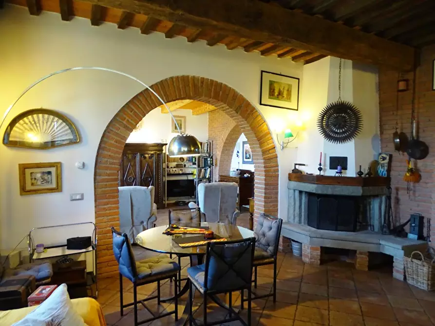 Immagine 16 di Villa in vendita  a San Miniato