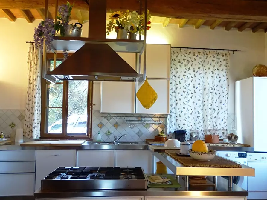 Immagine 21 di Villa in vendita  a San Miniato