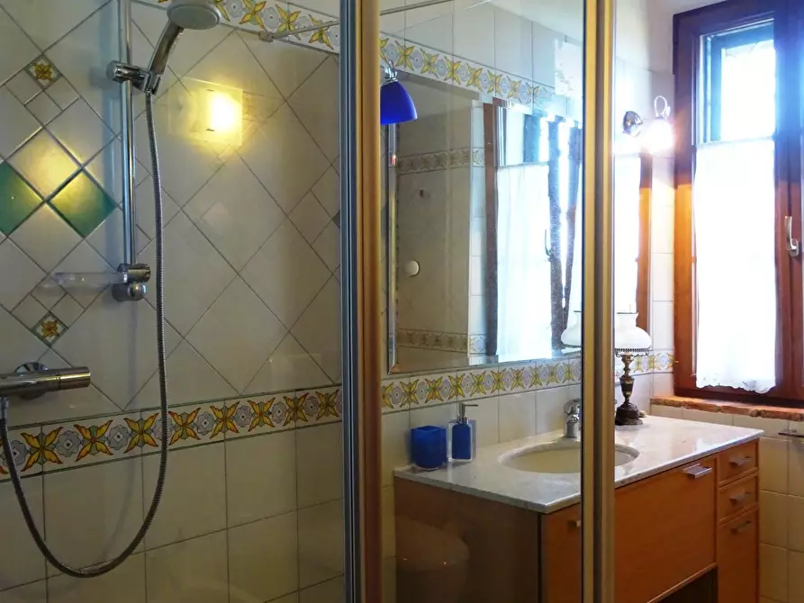 Immagine 33 di Villa in vendita  a San Miniato