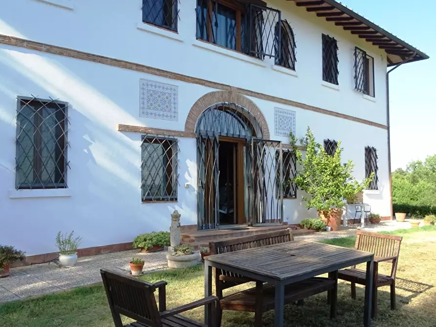 Immagine 12 di Villa in vendita  a San Miniato